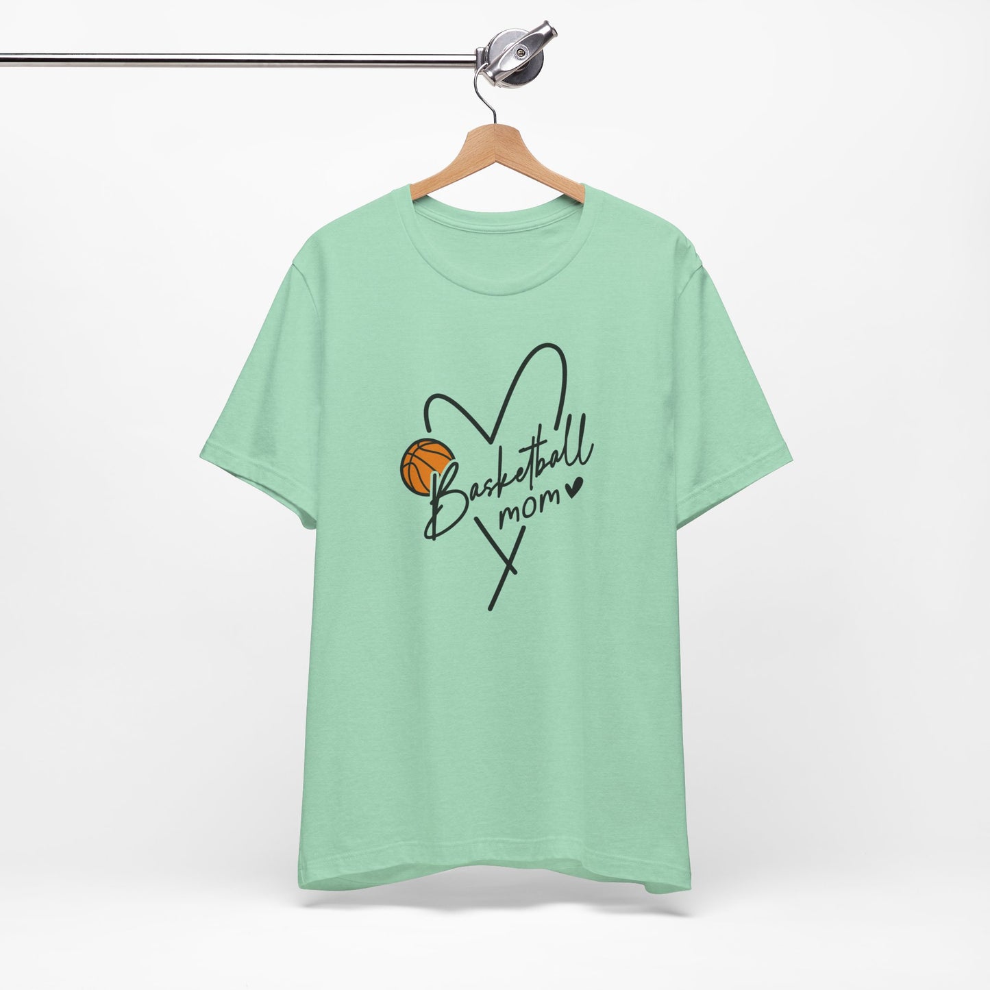 Basketball mom Hart T-shirt