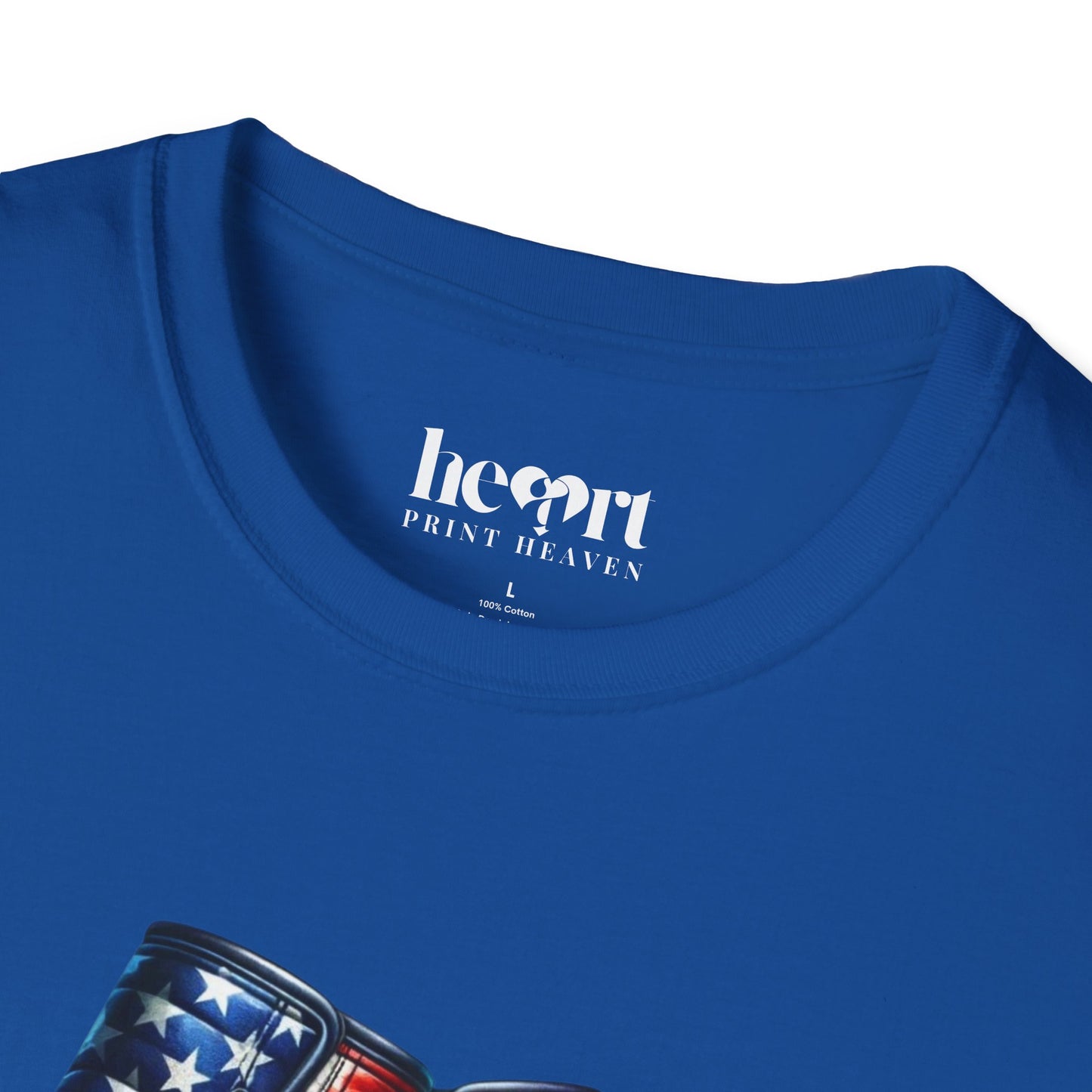 Boxing Gloves Graphic T-Shirt – Premium Athletic Apparel for Boxing Fans 🥊