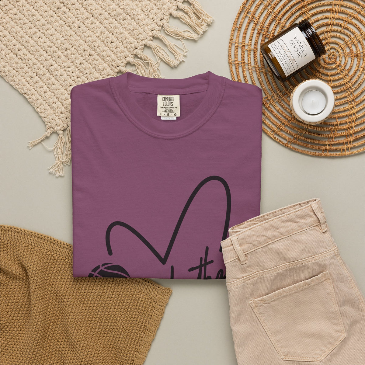 Basketball mom Hart T-Shirt 🏀 | Cute Heart Basketball Mom Tee