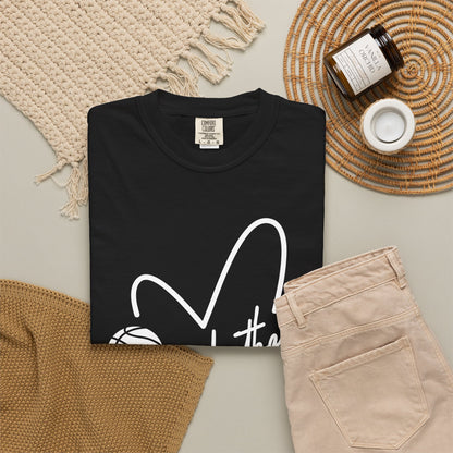 Basketball mom Hart T-Shirt 🏀 | Cute Heart Basketball Mom Tee